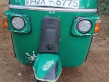 https://riyasewana.com/uploads/bajaj-three-wheel-9215655235.jpg