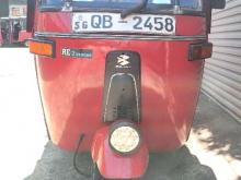 https://riyasewana.com/uploads/bajaj-three-wheel-9912576695.jpg
