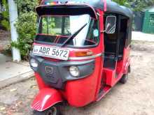 Bajaj RE 2018 Three Wheel