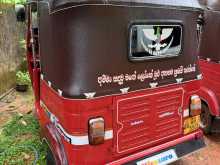 https://riyasewana.com/uploads/bajaj-three-wheeler-1313123622653.jpg