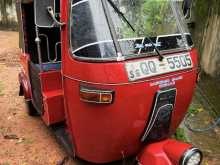 https://riyasewana.com/uploads/bajaj-three-wheeler-1313123622922.jpg