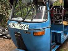https://riyasewana.com/uploads/bajaj-three-wheeler-178025122333.jpg