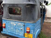 https://riyasewana.com/uploads/bajaj-three-wheeler-178032224751.jpg