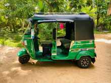 https://riyasewana.com/uploads/bajaj-three-wheeler-19172008132.jpg