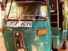 https://riyasewana.com/uploads/bajaj-three-wheeler-1995-1110100212732.jpg