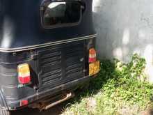 https://riyasewana.com/uploads/bajaj-three-wheeler-2013-312040712712.jpg