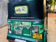 https://riyasewana.com/uploads/bajaj-three-wheeler-2014-39513312133.jpg