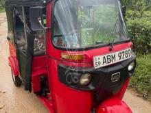 Bajaj 4 Stroke 2016 Three Wheel