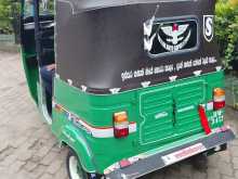 https://riyasewana.com/uploads/bajaj-three-wheeler-22161336742.jpg