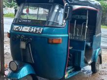 https://riyasewana.com/uploads/bajaj-three-wheeler-2810532417036.jpg