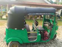 https://riyasewana.com/uploads/bajaj-three-wheeler-28154603773.jpg