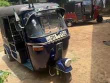 https://riyasewana.com/uploads/bajaj-three-wheeler-29355022012.jpg