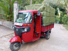 https://riyasewana.com/uploads/bajaj-three-wheeler-31726486076.jpg
