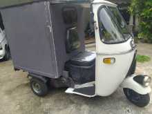 https://riyasewana.com/uploads/bajaj-three-wheeler-61030164672.jpg