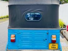 https://riyasewana.com/uploads/bajaj-three-wheeler-71014076674.jpg