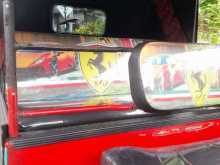 https://riyasewana.com/uploads/bajaj-three-wheeler-81903224133.jpg