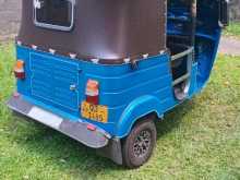 https://riyasewana.com/uploads/bajaj-three-wheeler-9160556672.jpg