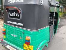 https://riyasewana.com/uploads/bajaj-three-wheels-12853044043.jpg