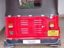 https://riyasewana.com/uploads/bajaj-three-wheels-13224542393.jpg