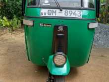 https://riyasewana.com/uploads/bajaj-three-whell-242011464202.jpg