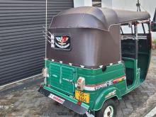https://riyasewana.com/uploads/bajaj-three-whree-191028266635.jpg