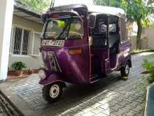 https://riyasewana.com/uploads/bajaj-three-will-19816224812.jpg