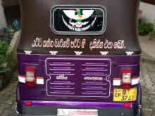 https://riyasewana.com/uploads/bajaj-three-will-19816586266.jpg