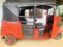 https://riyasewana.com/uploads/bajaj-threehweel-620245122253.jpg