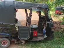 https://riyasewana.com/uploads/bajaj-threeweel-2015-712220112733.jpg