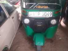 Bajaj RE 2017 Three Wheel