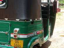 https://riyasewana.com/uploads/bajaj-threeweel-2stok-13922394363.jpg