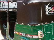 https://riyasewana.com/uploads/bajaj-threeweel-2stok-13923006674.jpg