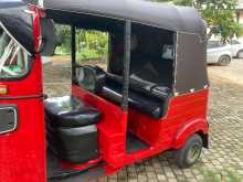 https://riyasewana.com/uploads/bajaj-threeweel-311304054613.jpg
