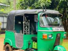 Bajaj 4 Stroke 2014 Three Wheel