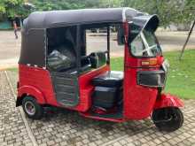 Bajaj Threeweel 2015 Three Wheel