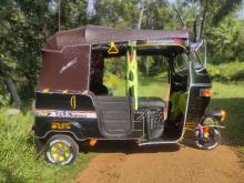 https://riyasewana.com/uploads/bajaj-threeweel-71914216213.jpg