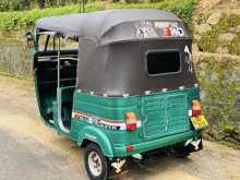 https://riyasewana.com/uploads/bajaj-threeweel-911093022062.jpg
