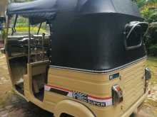 https://riyasewana.com/uploads/bajaj-threewel-11925184933.jpg