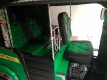 https://riyasewana.com/uploads/bajaj-threewheel-11210284812.jpg