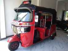 https://riyasewana.com/uploads/bajaj-threewheel-11215534533.jpg