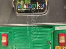 https://riyasewana.com/uploads/bajaj-threewheel-13102524404230.jpg