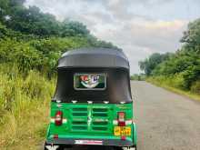 https://riyasewana.com/uploads/bajaj-threewheel-1418452722882.jpg