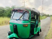 https://riyasewana.com/uploads/bajaj-threewheel-1418455724302.jpg