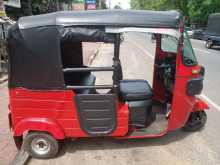 https://riyasewana.com/uploads/bajaj-threewheel-151030184463.jpg