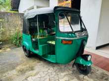 Bajaj RE 2000 Three Wheel