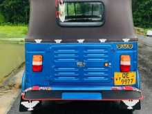 https://riyasewana.com/uploads/bajaj-threewheel-2006-1013332812383.jpg