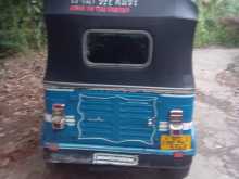 https://riyasewana.com/uploads/bajaj-threewheel-2011-1012142012272.jpg