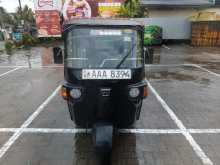 Bajaj 4 Stroke 2013 Three Wheel