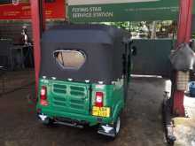 https://riyasewana.com/uploads/bajaj-threewheel-2013-2413522612903.jpg