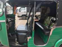 https://riyasewana.com/uploads/bajaj-threewheel-2017-1013462912203.jpg